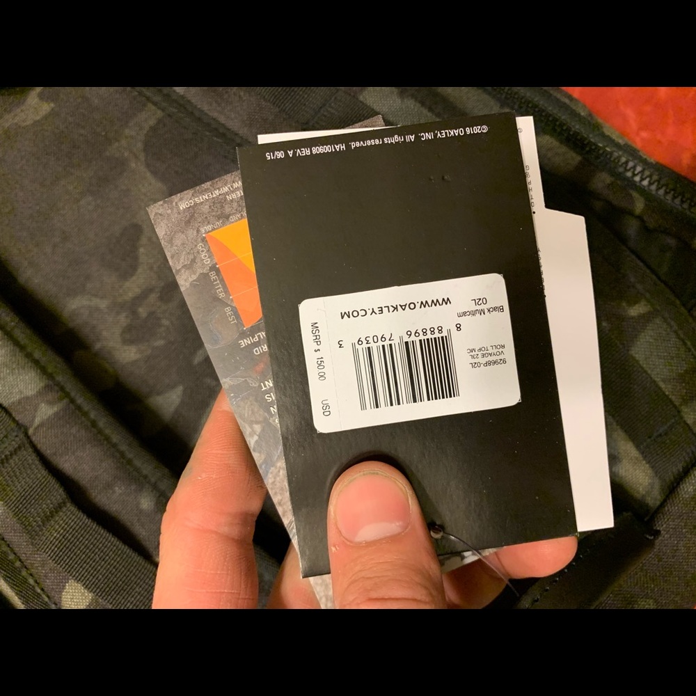 Oakley roll top pack - Picture 3 of 3